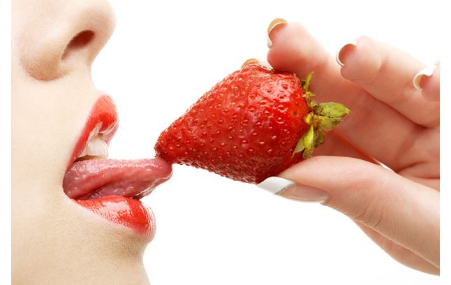 草莓属于凉性还是热性 脾虚胃弱者要少吃