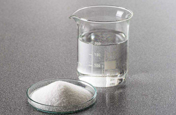 生理盐水是什么，生理盐水怎么配