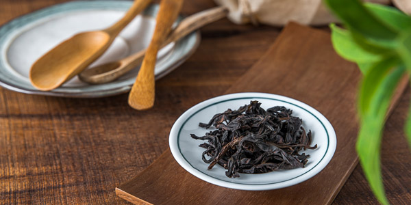 水仙是属于大红袍茶的一种吗，武夷岩茶水仙肉桂大红袍的区别