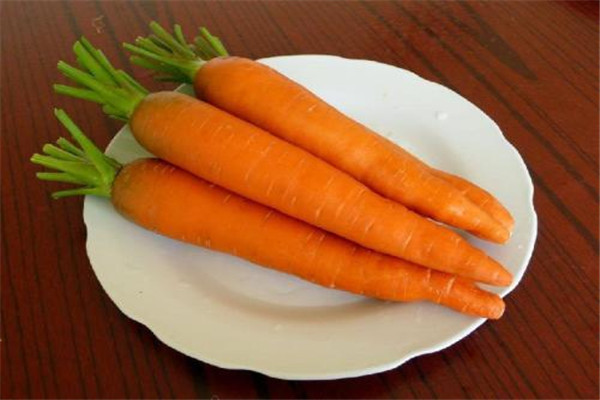 胡萝卜怎么炒容易熟，胡萝卜炒出来是脆的吗