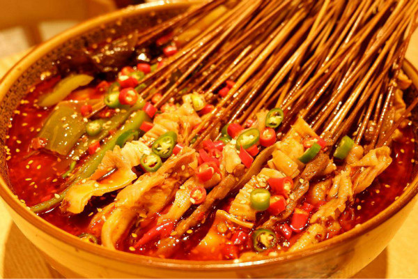 钵钵鸡的菜品有哪些，钵钵鸡和冷锅串串区别