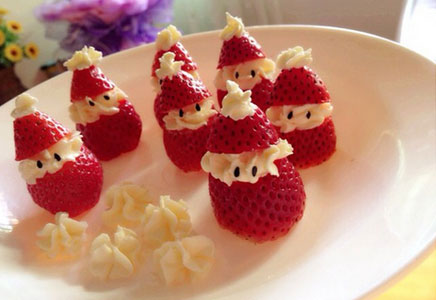 超萌可爱的草莓圣诞老人，草莓圣诞老人的做法