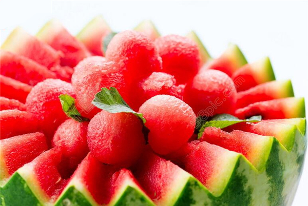 用1~3种水果做水果拼盘 如何用少量水果做拼盘