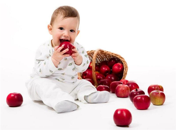 吃苹果有什么好处，坚持吃苹果减肥还抗癌