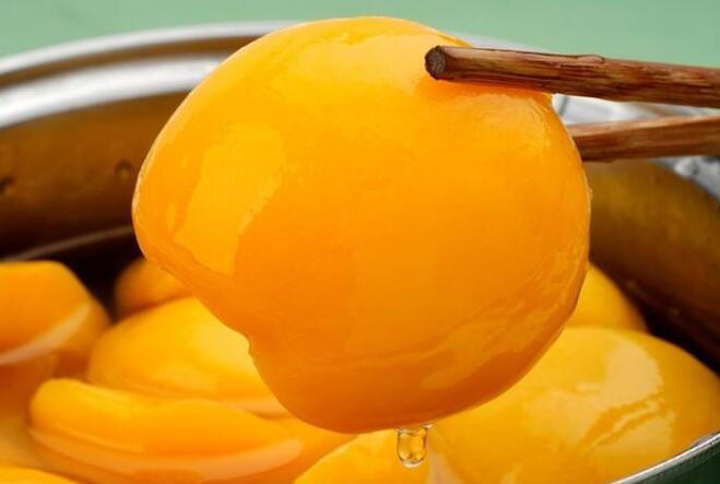 黄桃罐头怎么做 黄桃罐头如何选择