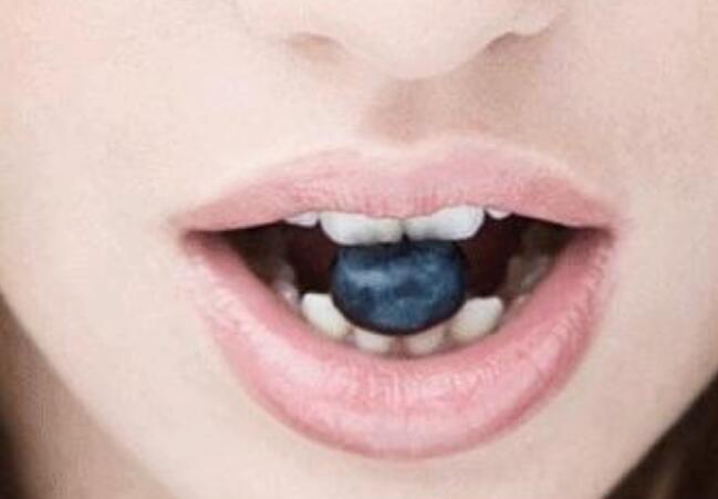 蓝莓干的功效与作用 蓝莓干怎么做