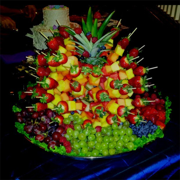 聚会用的创意水果拼盘 分量足还可爱的水果拼盘