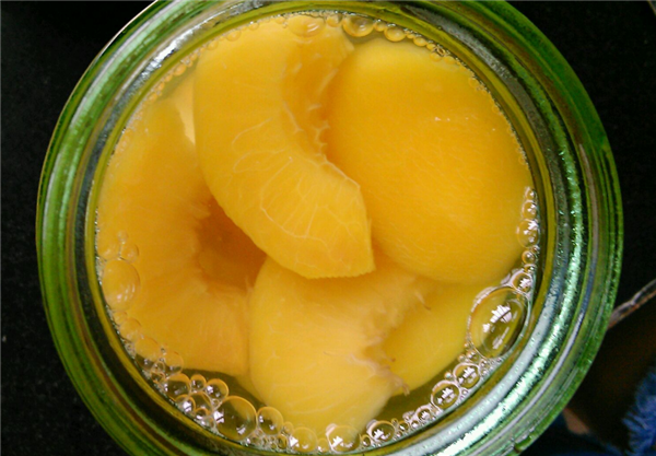 黄桃罐头的水能喝吗 黄桃罐头的水是什么做的