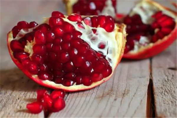 月经期最宜吃什么水果 经期适宜吃的水果排行榜