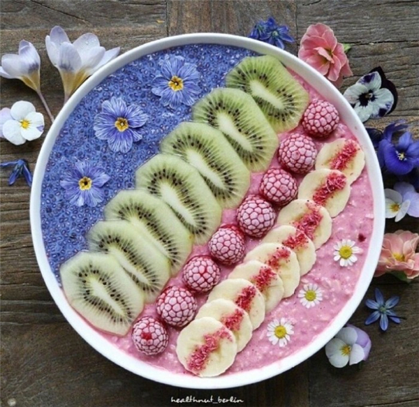 用1~3种水果做水果拼盘 营养丰富的水果拼盘早餐