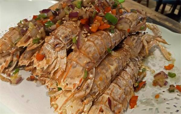 皮皮虾蒸熟后空壳了，皮皮虾的烹饪食用技巧