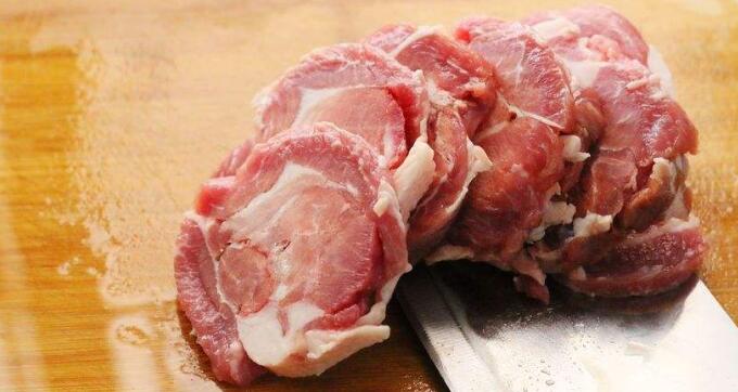 急冻羊肉怎么解冻，冻羊肉怎么解冻没有腥味