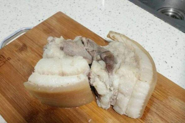 煮熟猪肉绦虫能高温杀死吗，猪肉绦虫有哪些危害