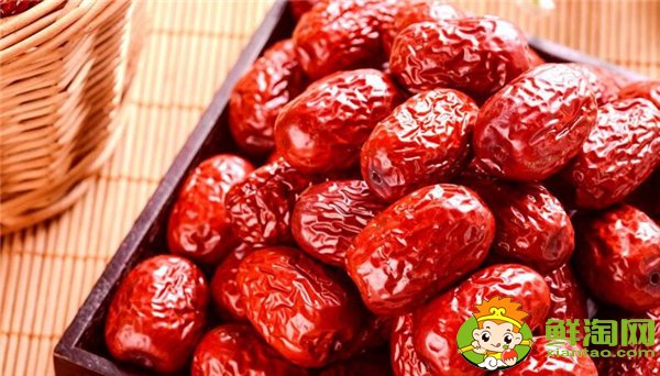 中国那里的红枣最好，那里产的大红枣最好