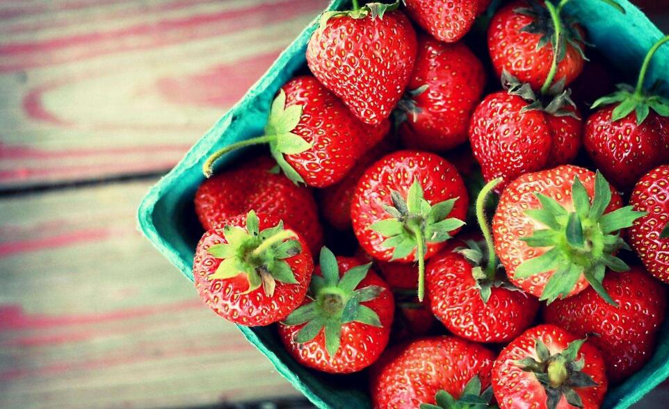 草莓怎么洗，吃草莓的好处