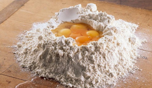 全麦面粉属于高筋粉还是低筋粉