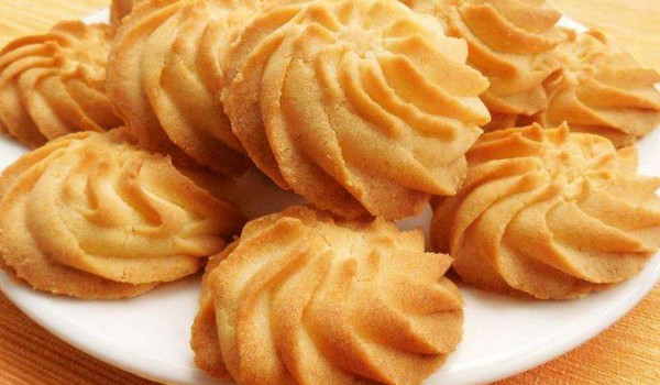 低筋面粉黄油鸡蛋可以做什么
