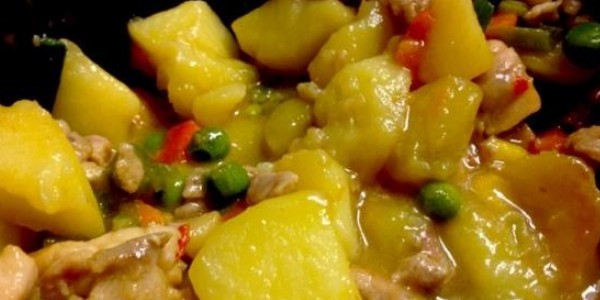 鸡胸肉炖土豆怎么做好吃