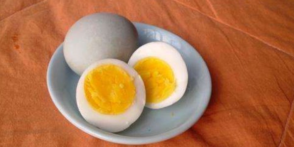 鸡蛋蛋清稀了还能吃吗